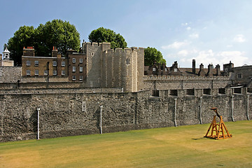 Image showing Tower of london walls