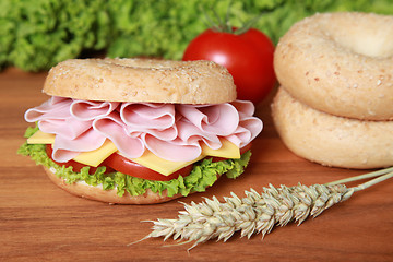 Image showing Bagel with ham