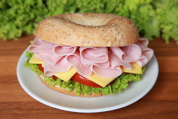 Image showing Bagel with ham