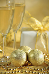 Image showing gold Christmas