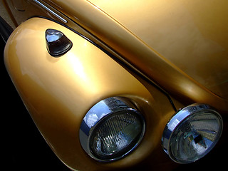 Image showing Gold car