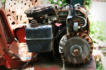 Image showing Old rusted  motor