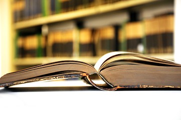 Image showing old books in library