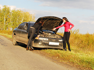 Image showing broken car