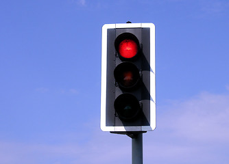 Image showing traffic light on red