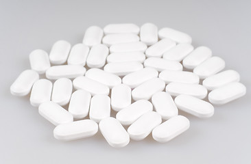 Image showing White pills