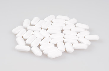 Image showing White pills