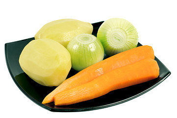 Image showing Peeled vegetables on a plate