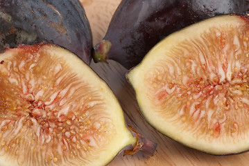 Image showing Figs