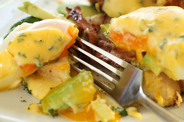 Image showing Eggs Benedict