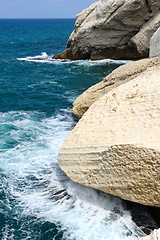 Image showing The white chalk cliffs of Rosh ha-Hanikra