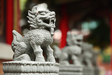 Image showing Chinese lion statue