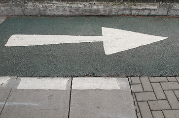 Image showing Arrow sign