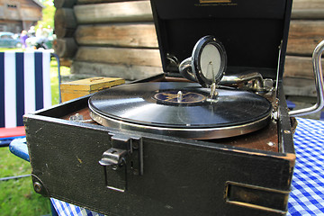 Image showing Old gramophone.