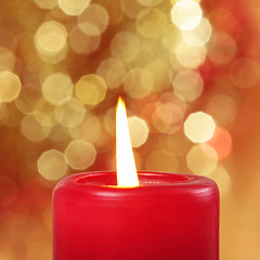 Image showing burning candle