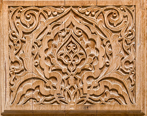 Image showing art of wood carving. 