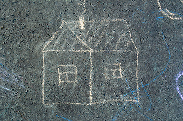 Image showing child's drawing on asphalt