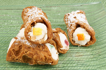 Image showing Original mini sicilian cannoli