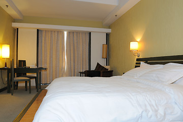 Image showing Hotel bedroom