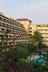 Image showing Hotel and swimming pool