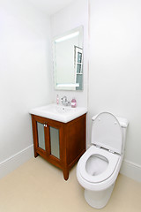 Image showing Toilet classic
