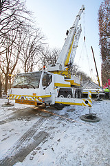 Image showing Mobile crane truck