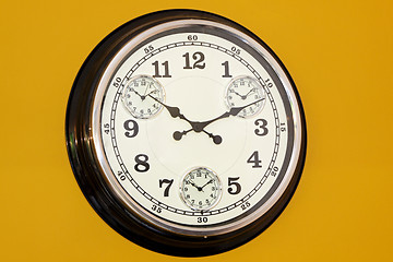 Image showing Business clock