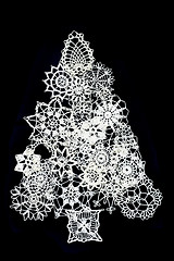 Image showing christmas tree from the snowflakes 