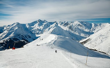 Image showing Skiing