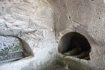 Image showing Old jewish caves in Beit Shearim