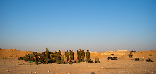 Image showing Israeli soldiers excersice in a desert