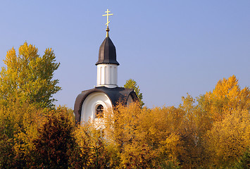 Image showing White Chapel and Golden Trees