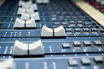 Image showing Studio Mixer