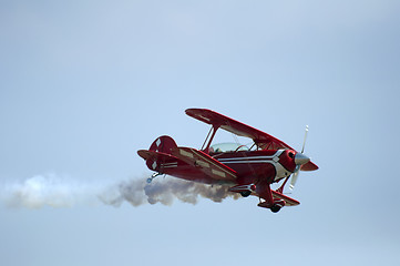 Image showing Red plane looping