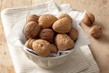 Image showing walnuts