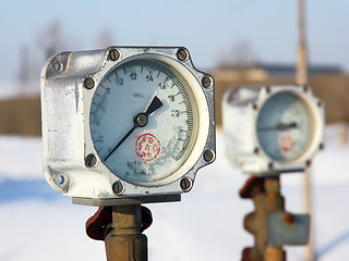 Image showing Gas pipeline and manometer gas.