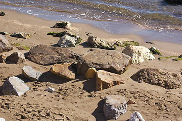 Image showing rocks on the beach