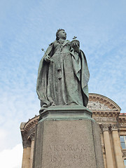 Image showing Queen Victoria statue
