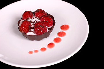 Image showing Rasberry mousse tart 3