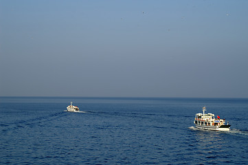 Image showing cruise ship in a port