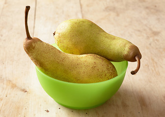 Image showing two fresh pears