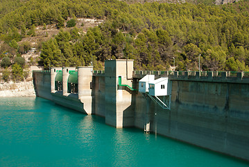 Image showing Reservoir dam