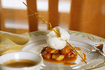 Image showing dessert with ice cream