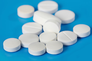 Image showing white pills