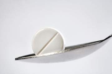 Image showing white pill