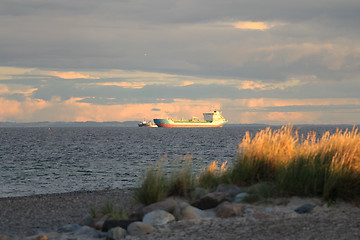 Image showing A ship  on sea.