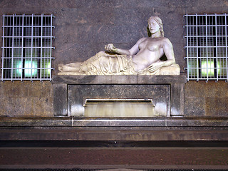 Image showing Dora Statue, Turin