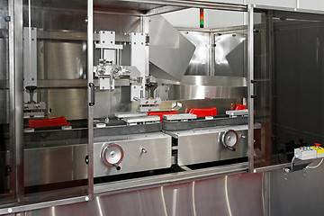 Image showing Ketchup packaging line