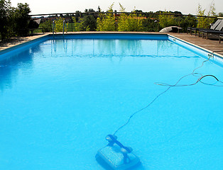 Image showing Swimming pool robot