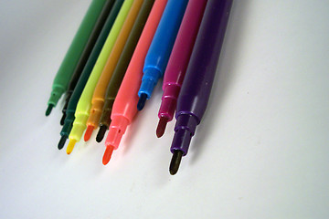 Image showing color pens